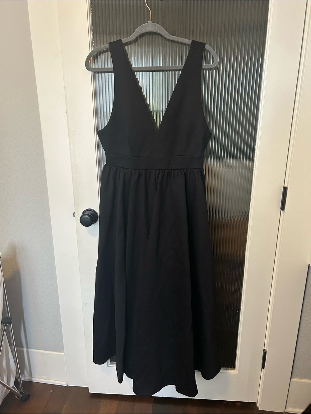 NWT COS Black Deep V-Neck Midi Dress